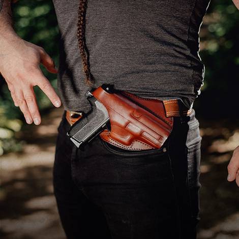 4. Finding the Right Holster for Cross-Draw Carry